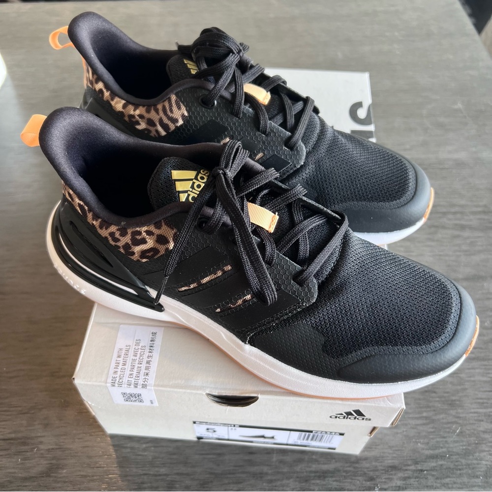 ADIDAS RUNNING SHOES